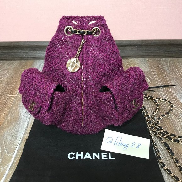 ❌❌sold❌❌CHANEL Tweed Mini Backpack Is Back - Picture 6 of 8